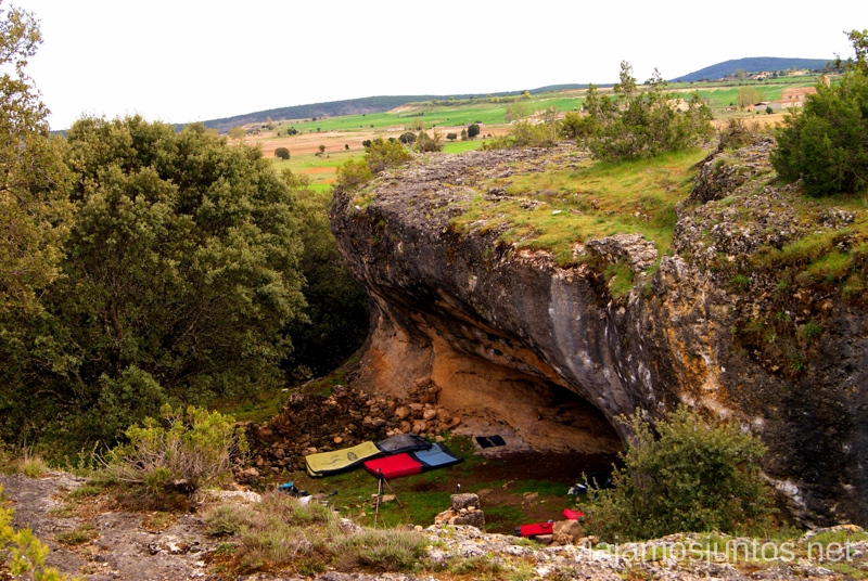 El Tamajon Boulder